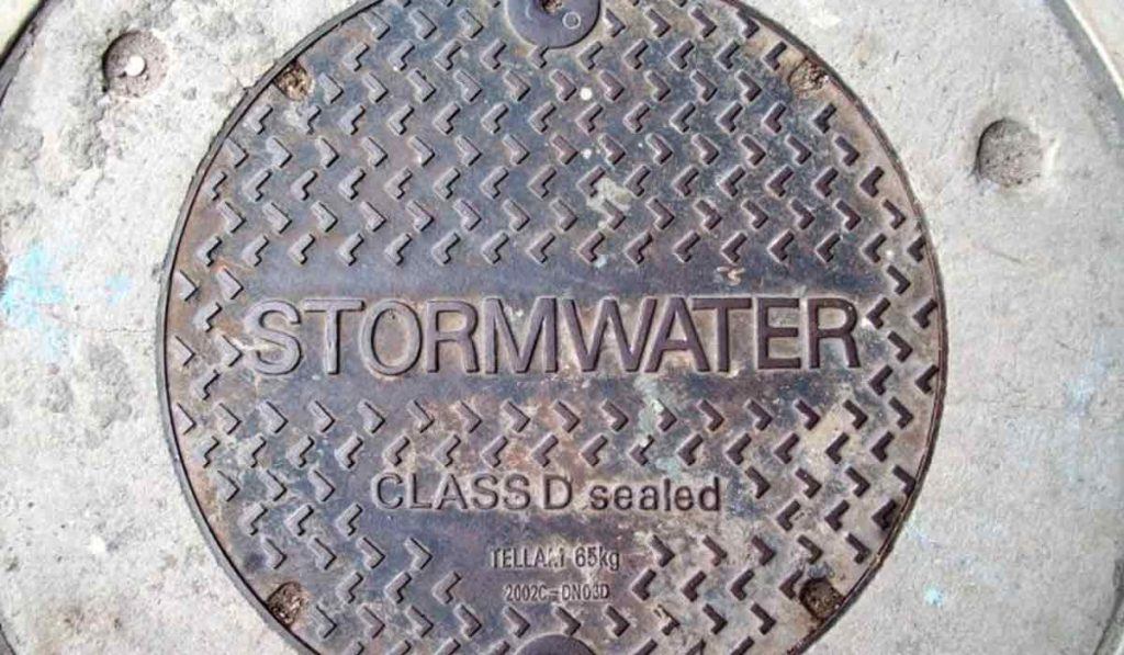 storm water drain cleaning service maintenance orlando tampa fl
